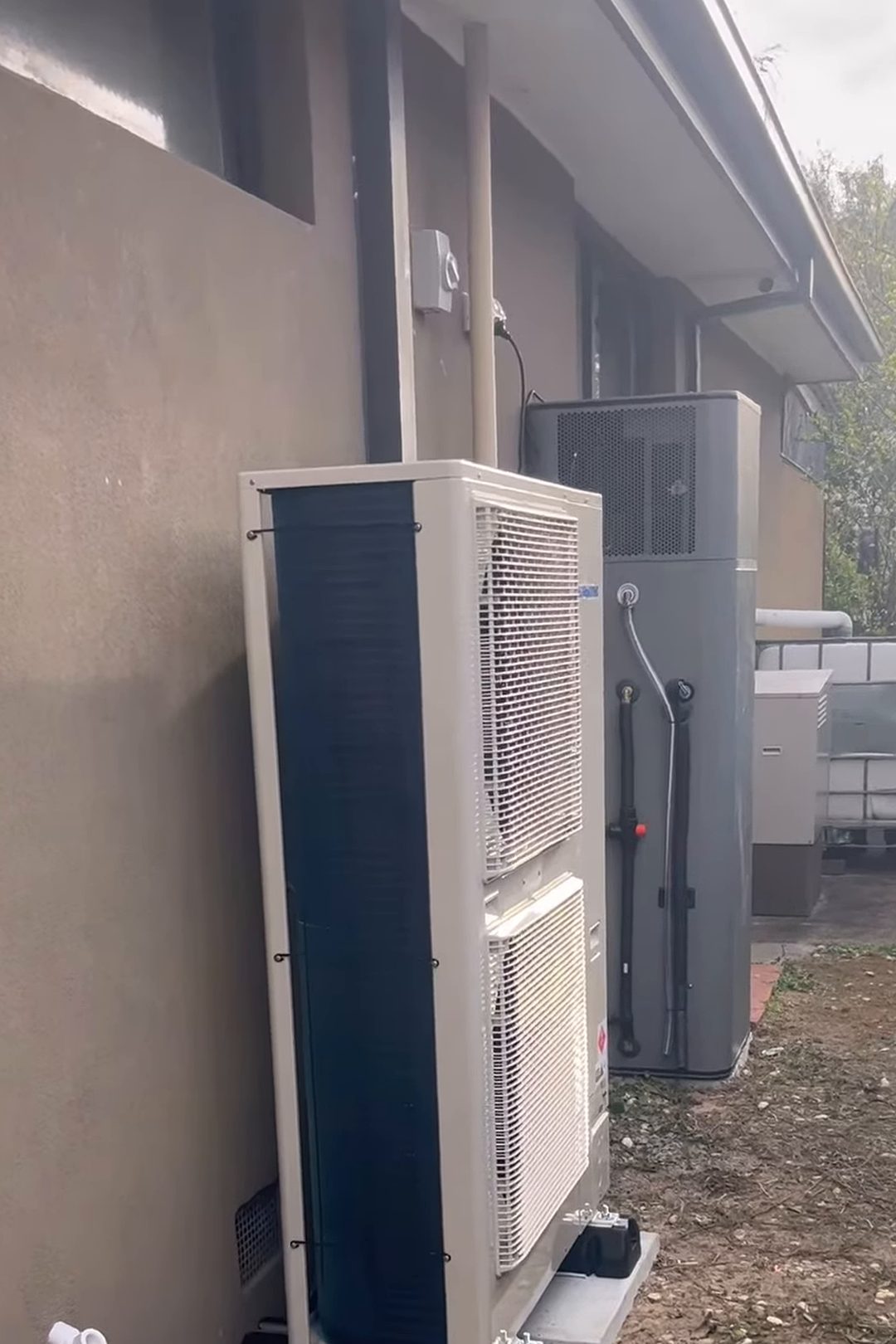 Rebate-eligible heat pump hot water installation